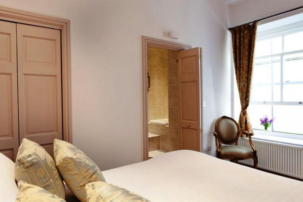 No.10 Cardiff Hotel Exterior photo