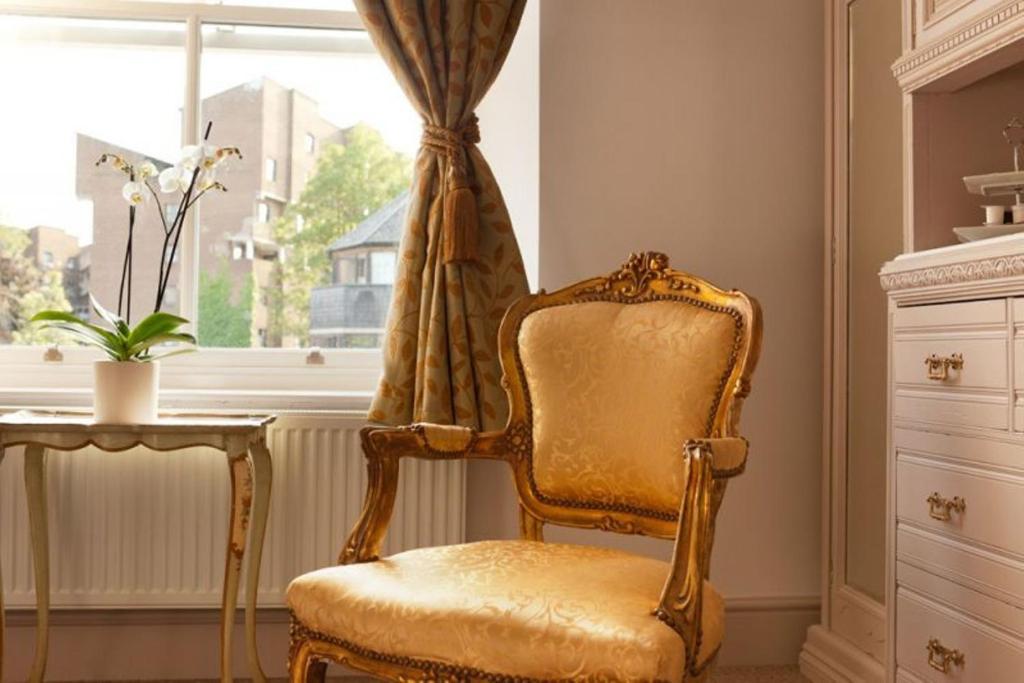 No.10 Cardiff Hotel Room photo